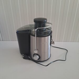 Storctor electric SEVERIN ES 3566, 500 ml, silențios, pentru fructe și legume, inox/negru - RESIGILAT