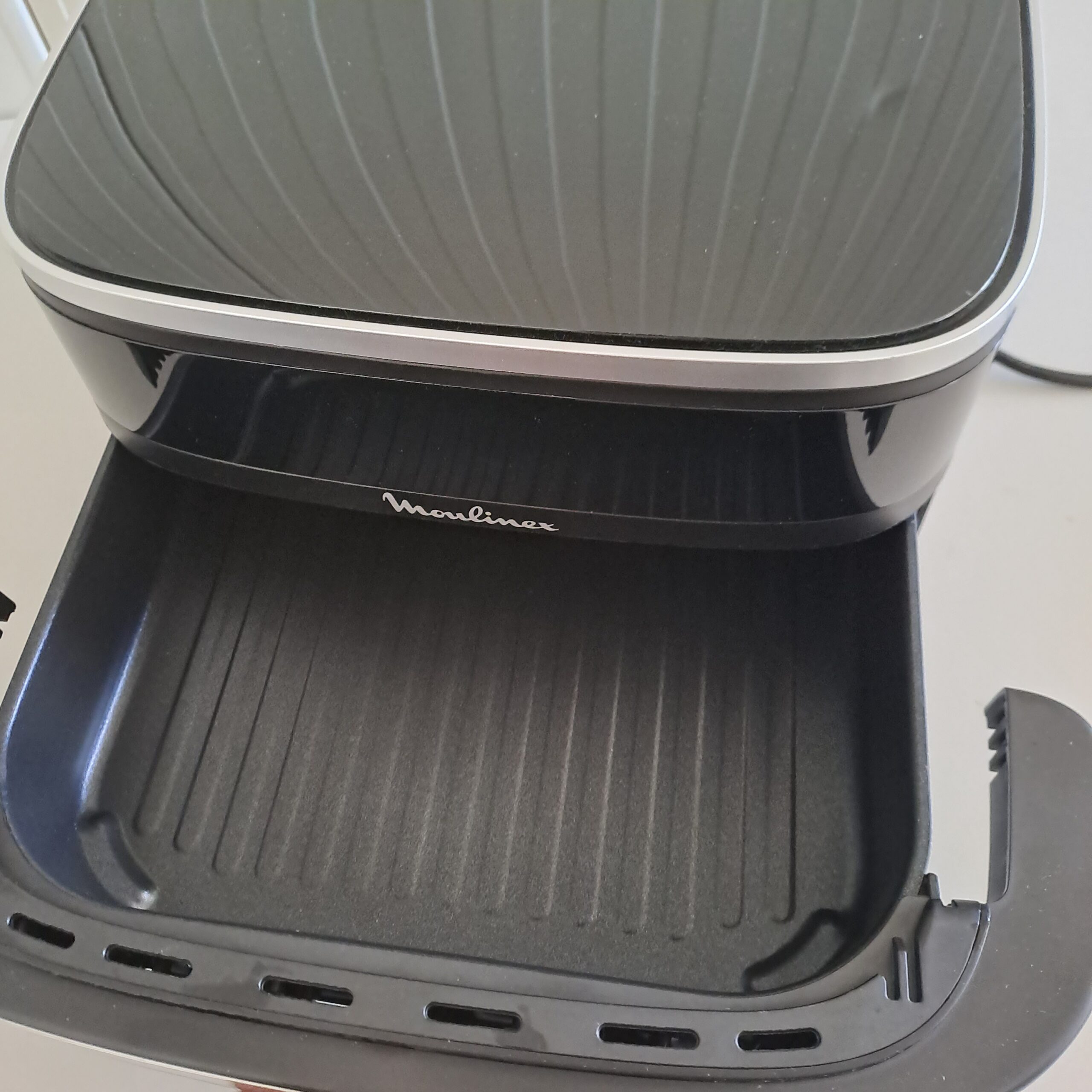 Moulinex Easy Fry XL AL4018F0, Airfryer 4L, suprafață mare, fereastră de vizualizare, compact – reduceri bucătărie - RESIGILAT - imagine 3